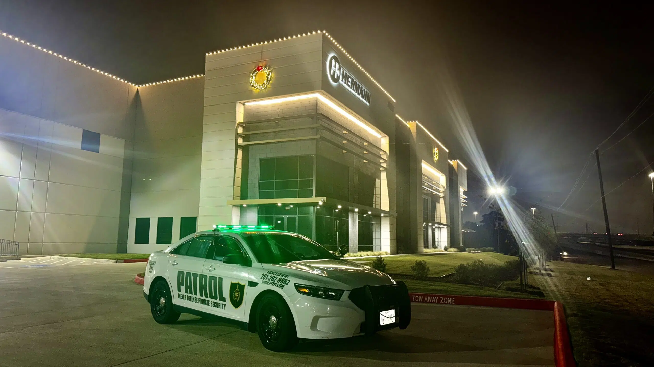 Houston armed security guard at hospital entrance providing security services